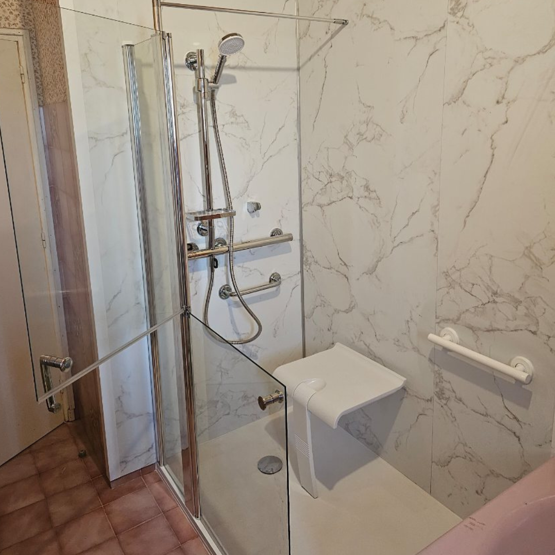 Cabine de douche senior