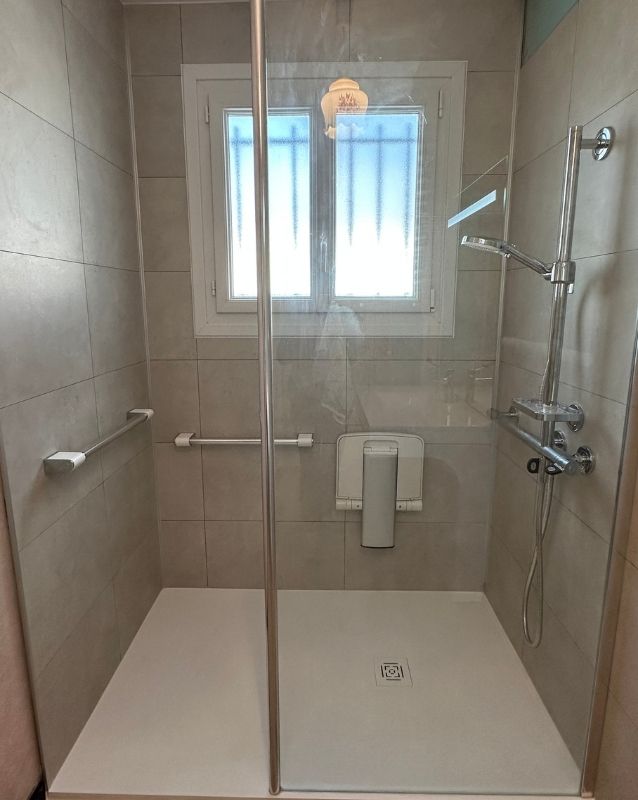 Salle de bain après rénovation à Geneston - DOMetVIE