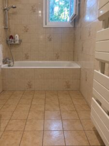Salle de bain après rénovation à Bain de Bretagne - DOMetVIE