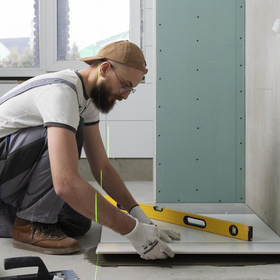 tiler-working-renovation-apartment (1)